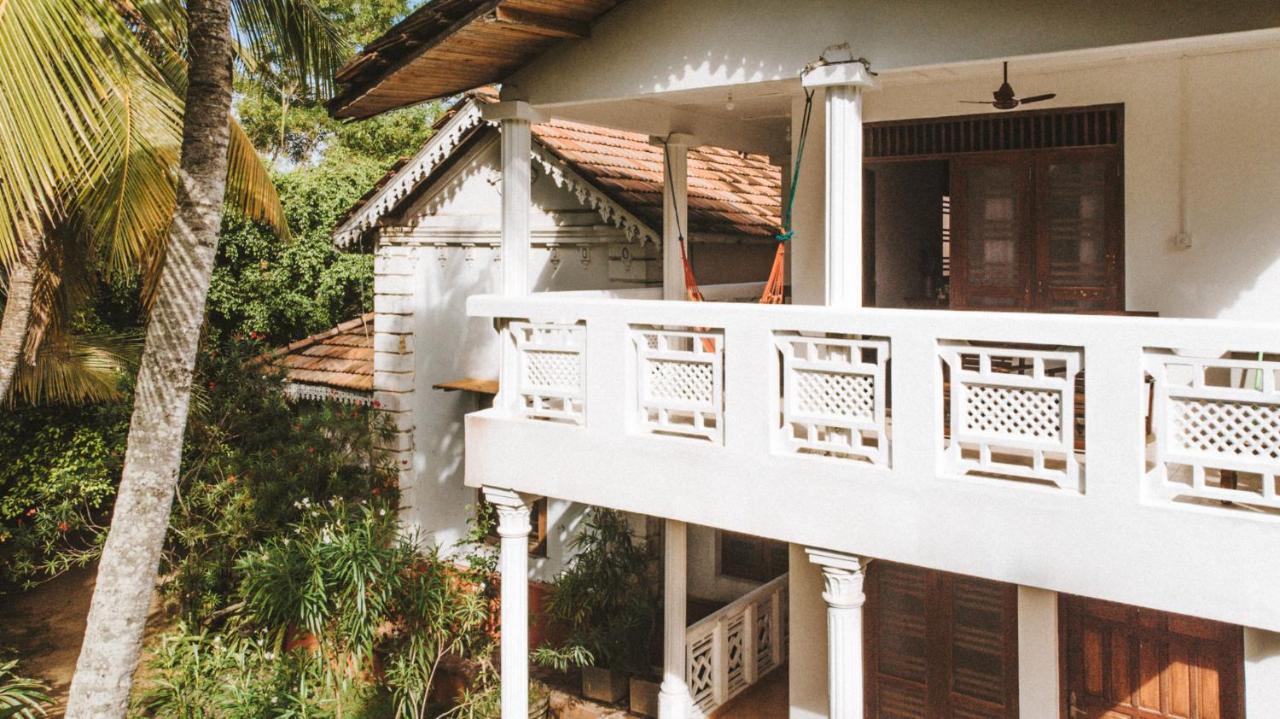 Villa Balapitiya Beach Exterior foto
